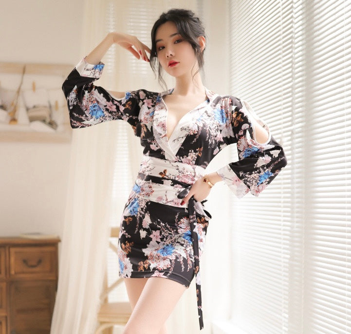 Lingerie Low-Cut Retro Japanese-Style Printed Kimono With Panties & Belt
