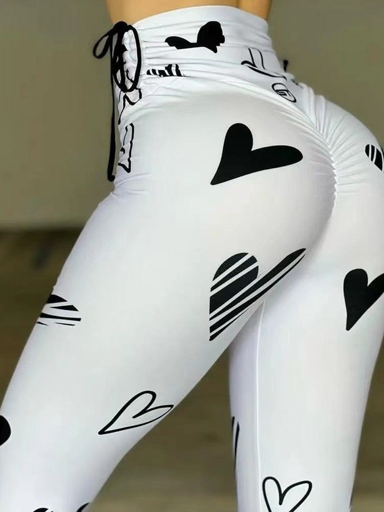 Women Heart Print Soft Leggings