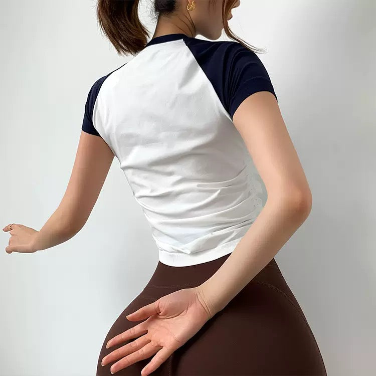 Seamless T-shirt Fitted Short-Sleeved