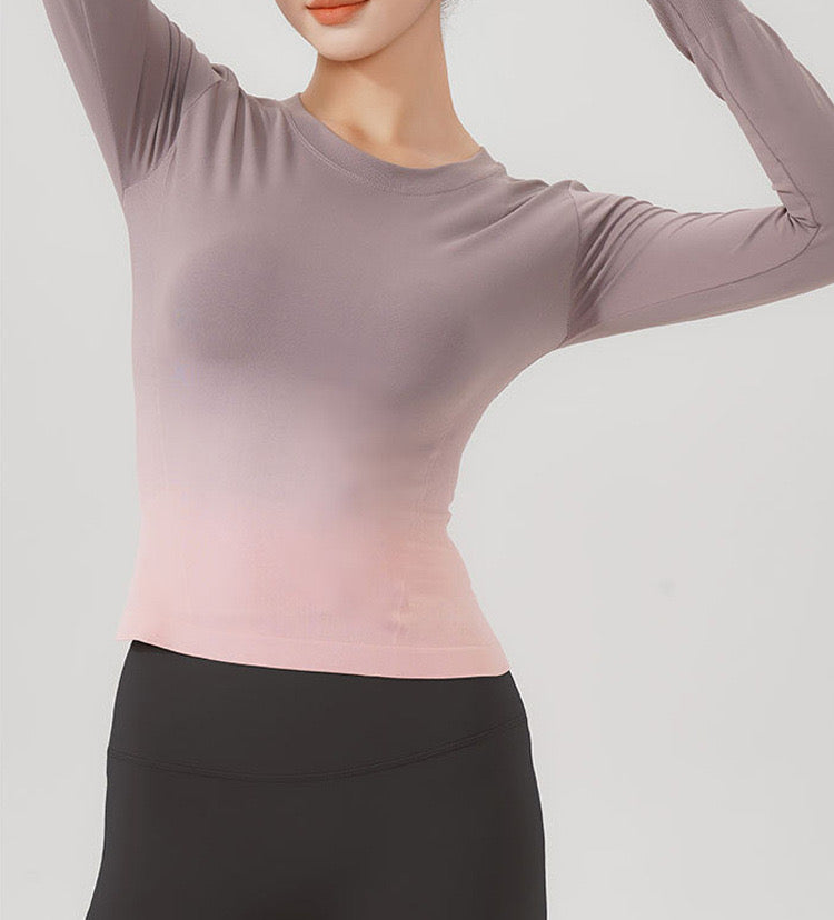 Gradient Yoga Top for Women – Quick-Dry Long Sleeve