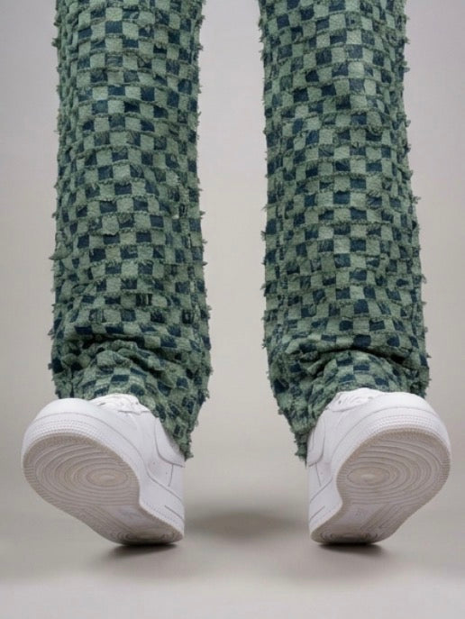 Textured Frayed Straight Jeans