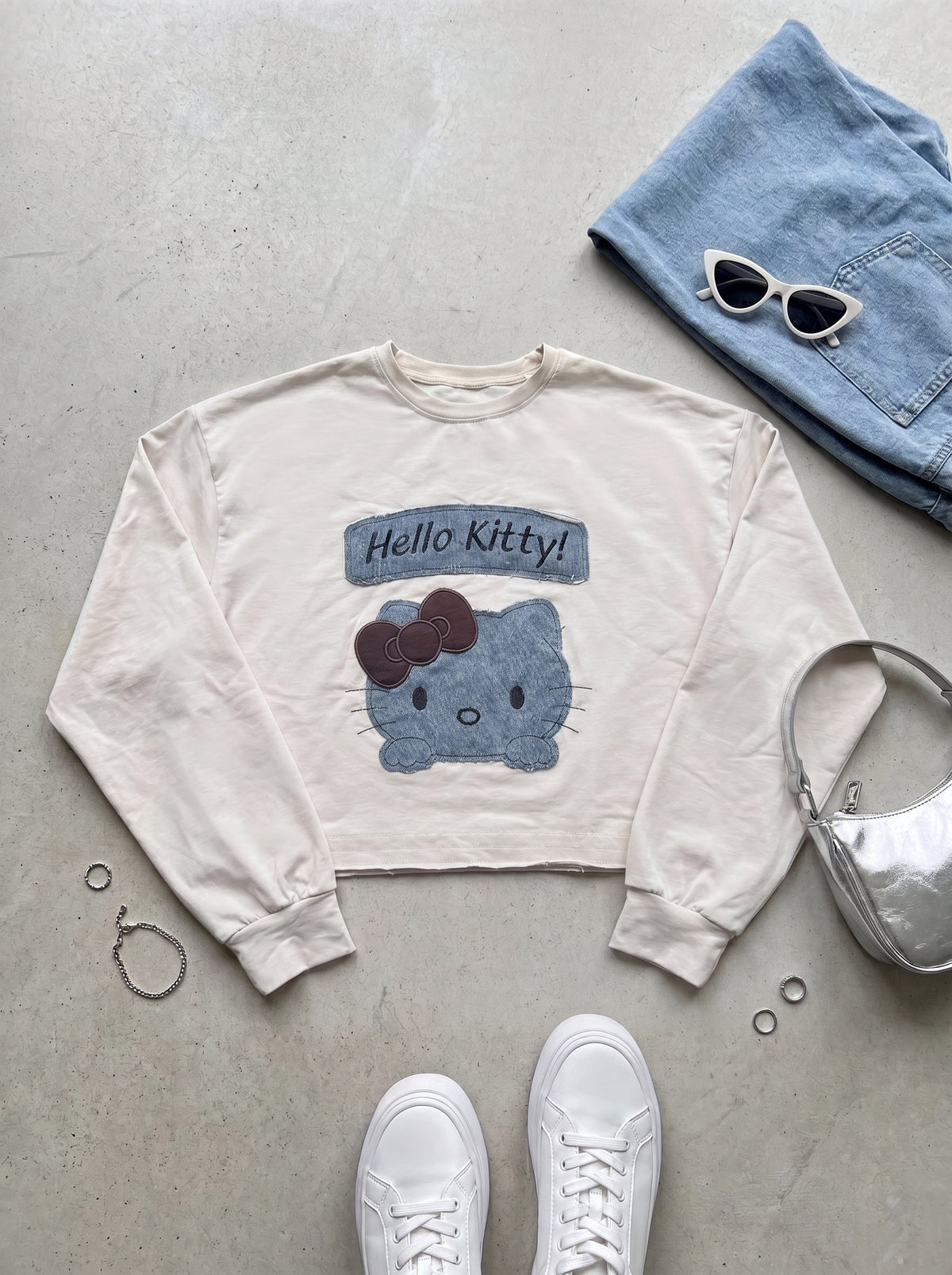 Cropped Long Sleeve Sweatshirt