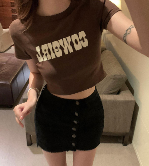 American retro hot girl short-sleeved t-shirt women's summer self-cultivation slim high waist navel short top.