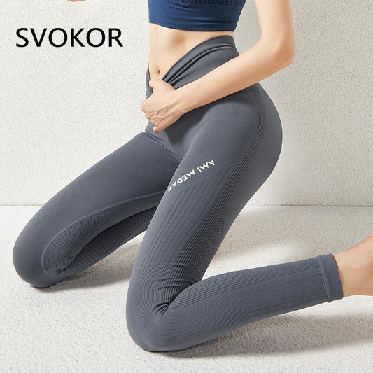 Grey High Waist Hip Raising Abdomen Closing Tight Running Fitness Pants Quick Drying Seamless Sports Pants Women's Yoga Pant.